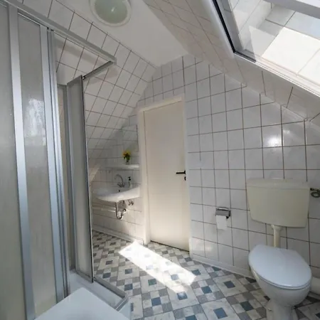 4 By Interhome